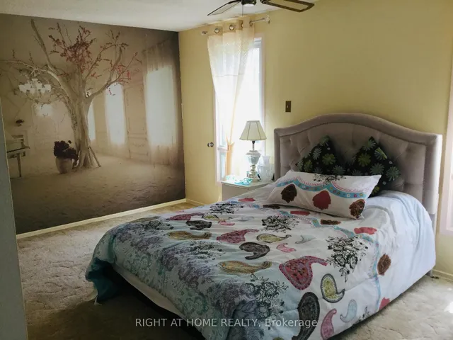 Additional image 22 of 72 Underhill Cres