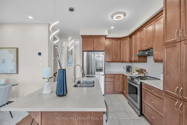 Additional image 16 of 741 Aspen Terr