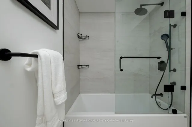 Additional image 39 of 141 Green Gardens Blvd