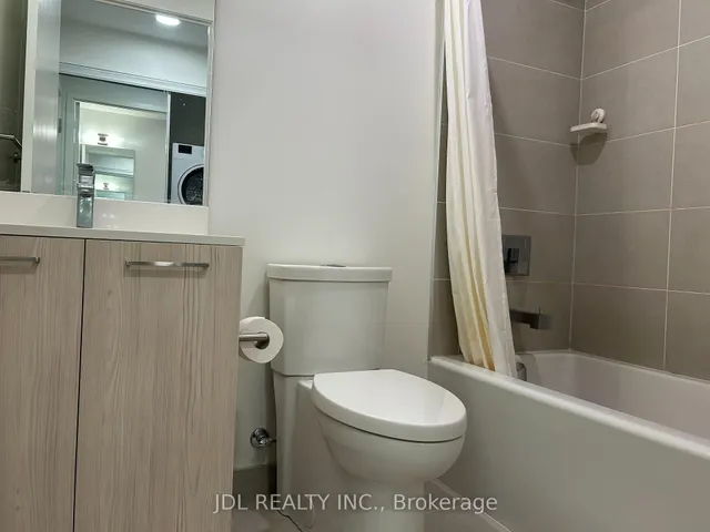 Additional image 9 of 65 Mutual St Unit 2607