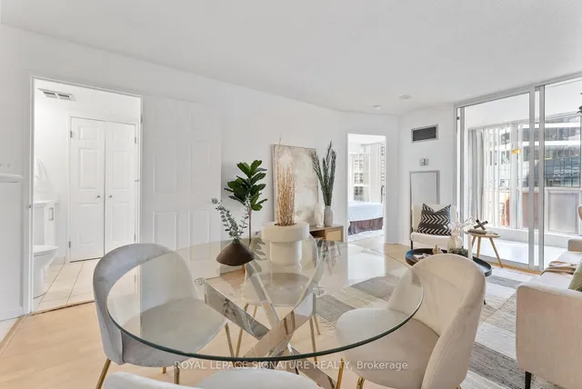 Additional image 3 of 24 Wellesley St Unit 610