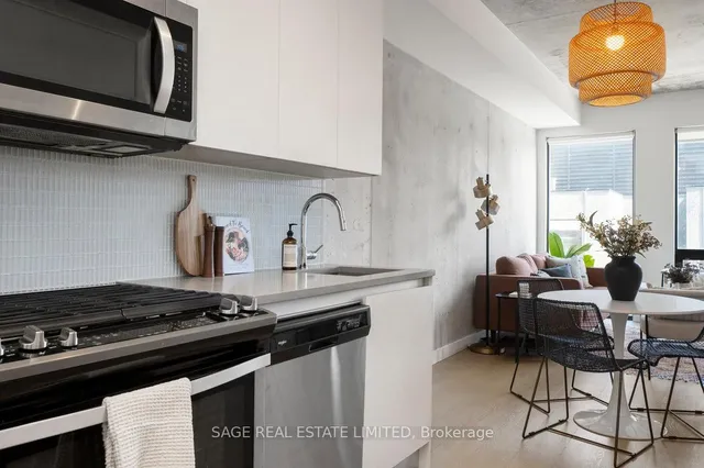 Additional image 7 of 246 Logan Ave Unit 323