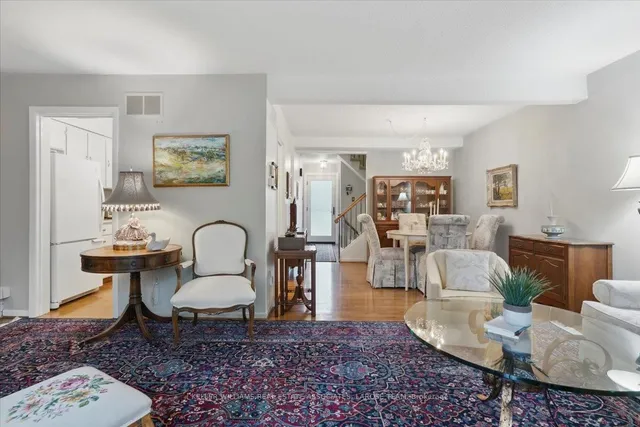 Additional image 7 of 1393 Royal York Rd Unit 16