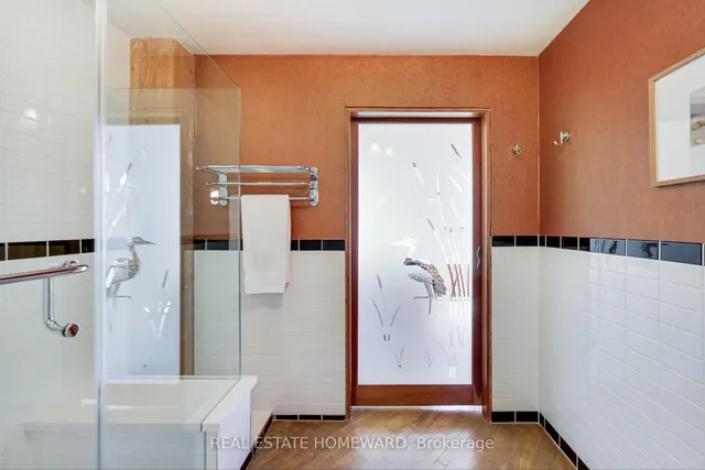 Additional image 37 of 90 Sherbourne St Unit 405