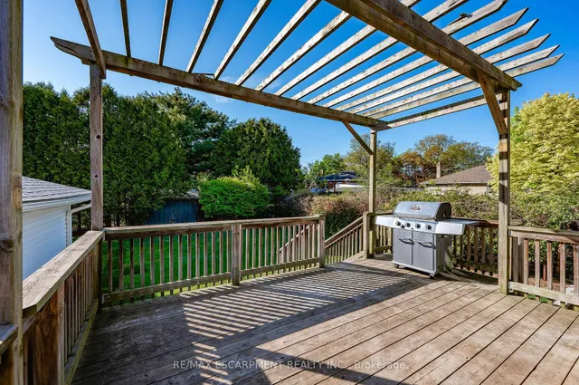 Additional image 47 of 1041 Shepherd's Dr