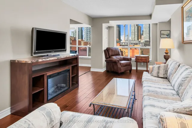 Additional image 8 of 109 Front St Unit 1135