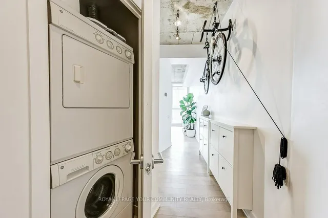 Additional image 19 of 318 King St Unit 907