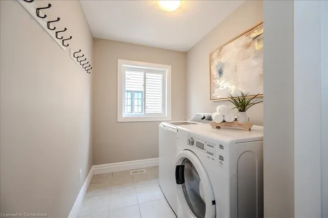 Additional image 23 of 504 Netherwood Cres