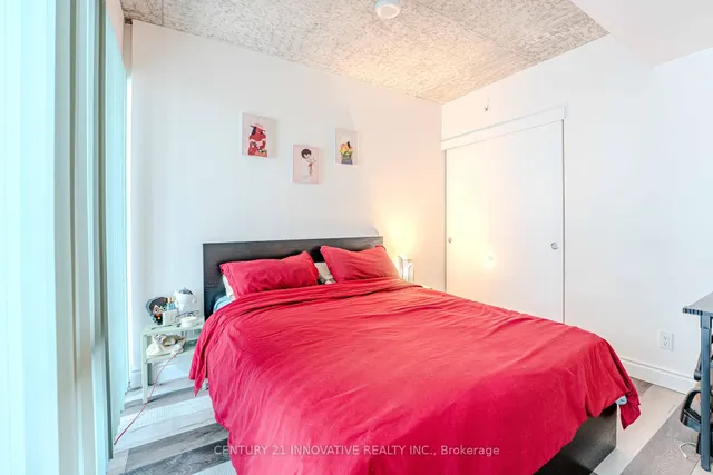 Additional image 25 of 185 Roehampton Ave Unit 315