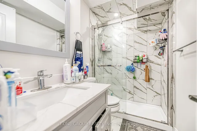 Additional image 41 of 33 Ezra Cres