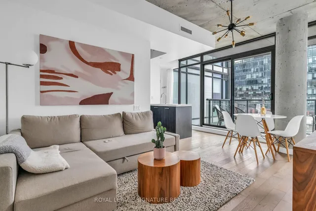 Additional image 20 of 461 Adelaide St Unit 916