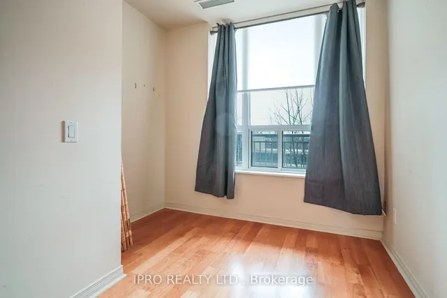 Additional image 30 of 481 Rosewell Ave Unit 408