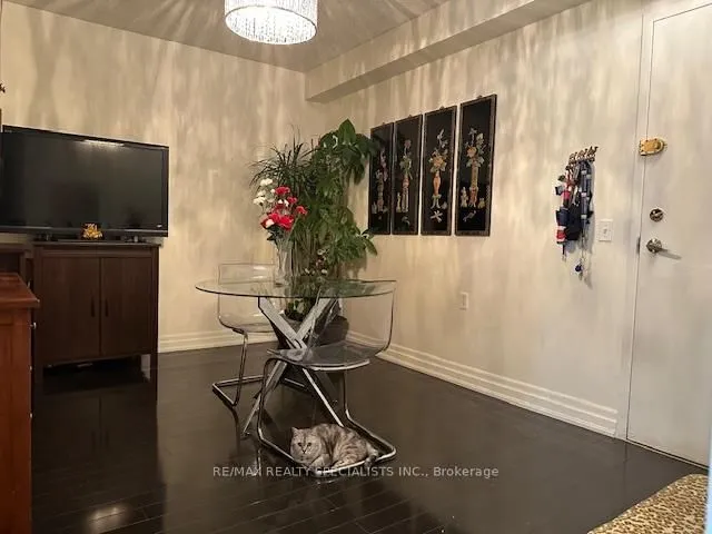 Additional image 2 of 200 Burnhamthorpe Rd Unit 605