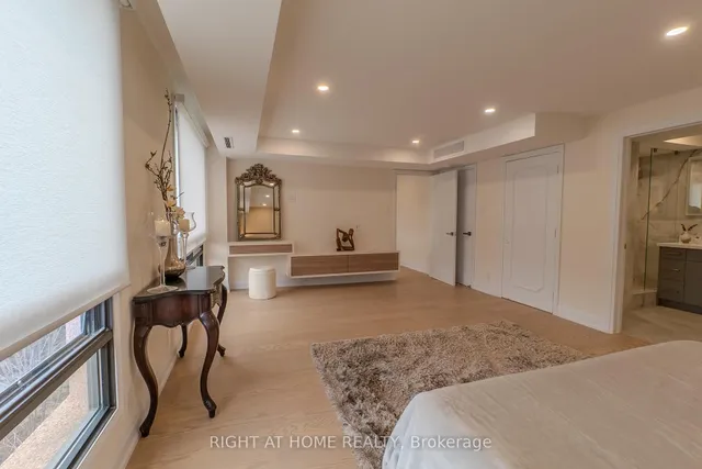 Additional image 17 of 447 Walmer Rd Unit 608