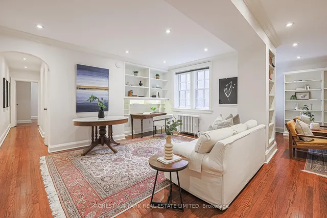 Additional image 36 of 480 Oriole Pkwy Unit 111