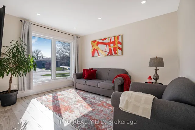 Additional image 16 of 864 Cabot Tr