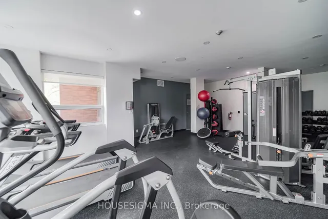 Additional image 41 of 121 Ling Rd Unit 904