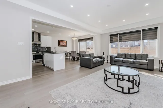 Additional image 3 of 154 HiStand Tr