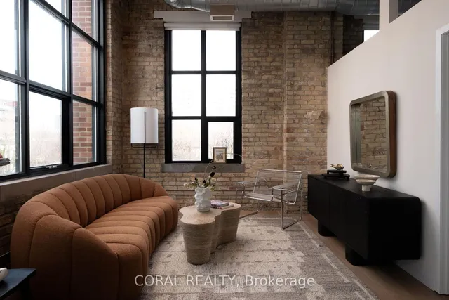 736 Dundas St Unit 407