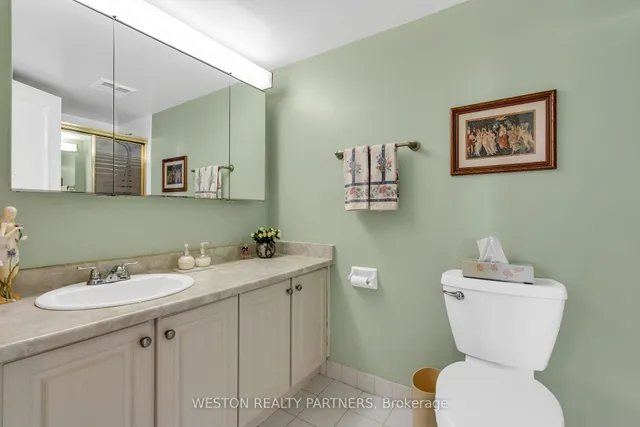 Additional image 18 of 3650 Kaneff Cres Unit 1104