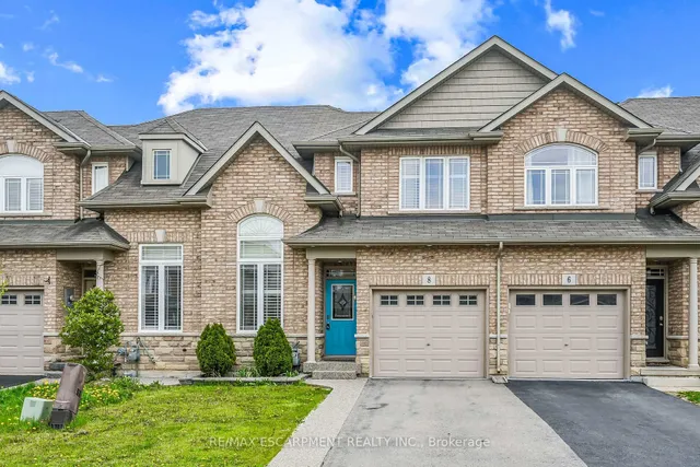 Additional image 3 of 8 Charleswood Cres