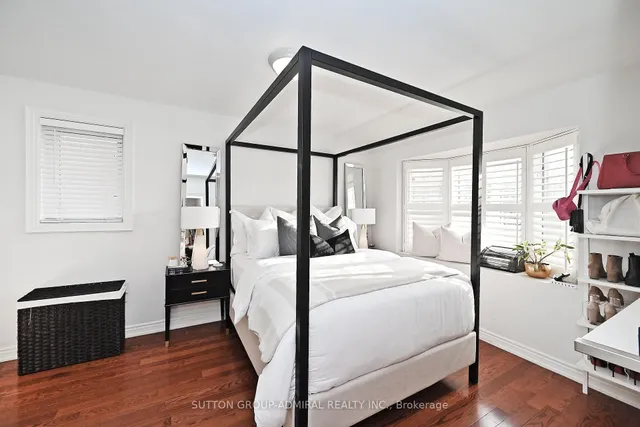 Additional image 16 of 555 Royal York Rd