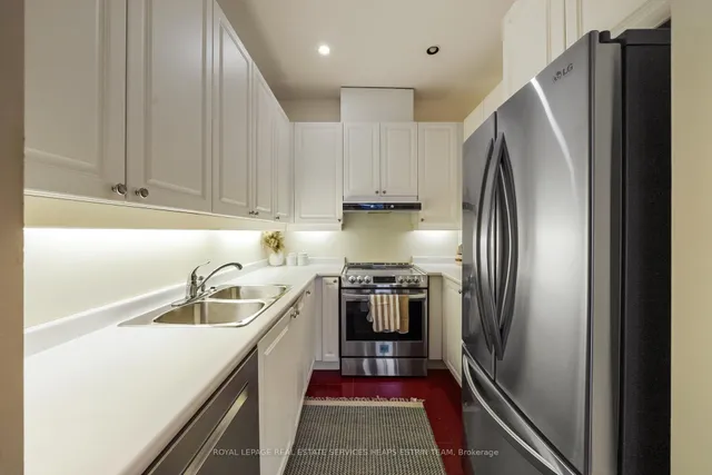 Additional image 13 of 1231 Yonge St Unit 214