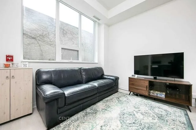 Additional image 37 of 120 Parliament St Unit TH101