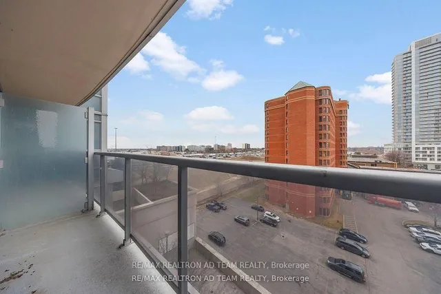 Additional image 8 of 125 Village Green Sq Unit 706