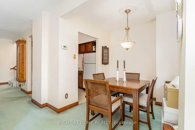 Additional image 7 of 74 Upper Canada Dr Unit 1