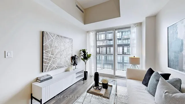 Additional image 23 of 180 Fairview Mall Dr Unit 503