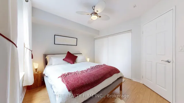 Additional image 24 of 245 Davisville Ave Unit 517