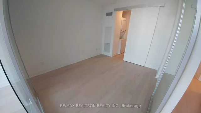 Additional image 19 of 25 Richmond St Unit 1414