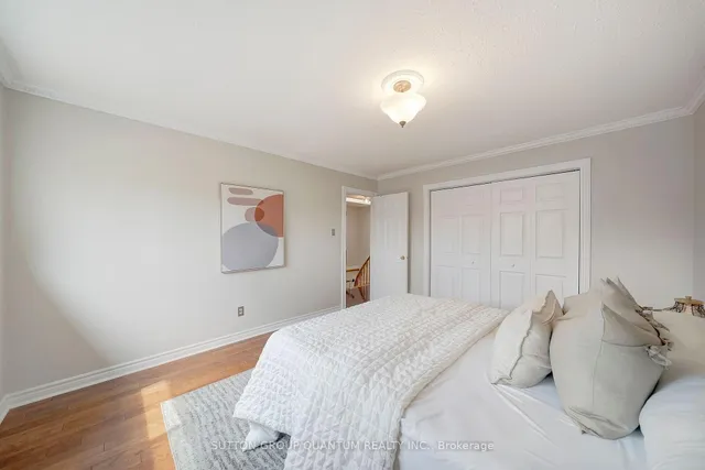 Additional image 18 of 5215 Micmac Cres