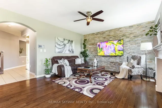 Additional image 11 of 20 Miracle Tr