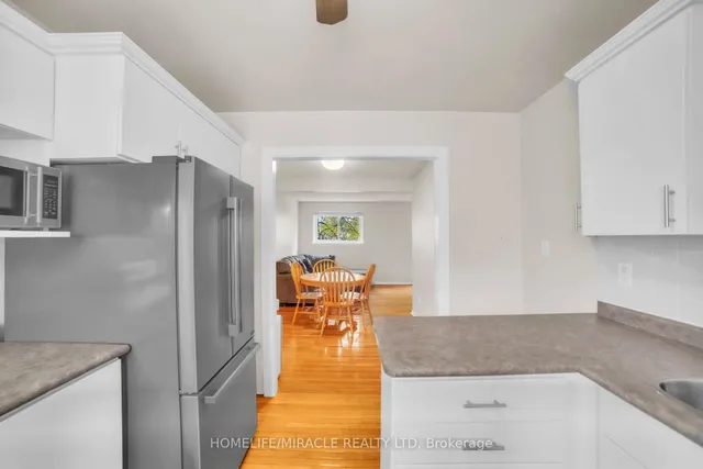 Additional image 17 of 22 Rosset Cres