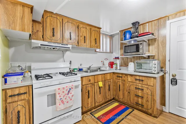 Additional image 32 of 4 Fallingdale Cres