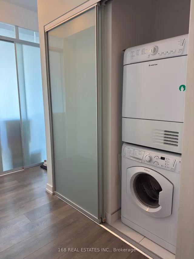 Additional image 33 of 426 University Ave Unit 3503