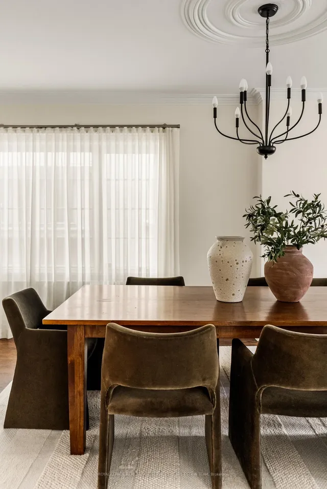 Additional image 8 of 19 Whitney Ave