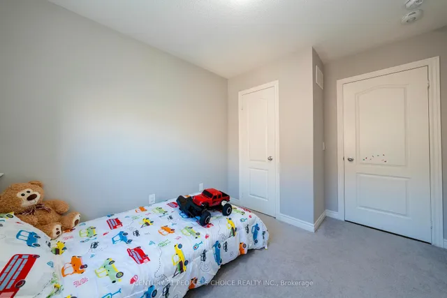 Additional image 42 of 1554 Chretien St