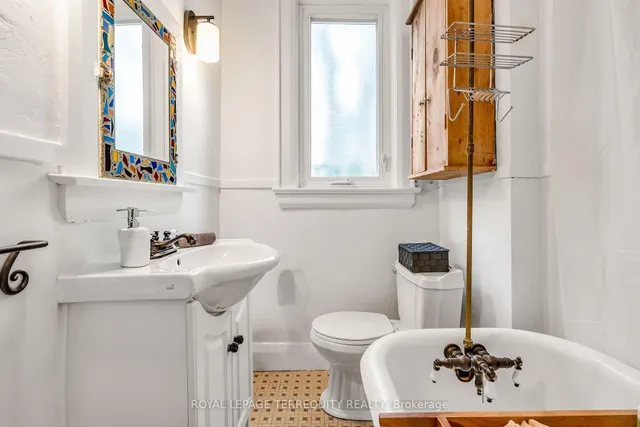 Additional image 14 of 115 Humewood Dr