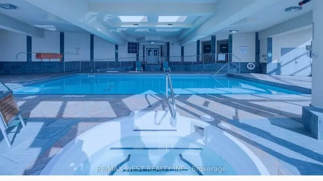 Additional image 8 of 6 Humberline Dr Unit 524