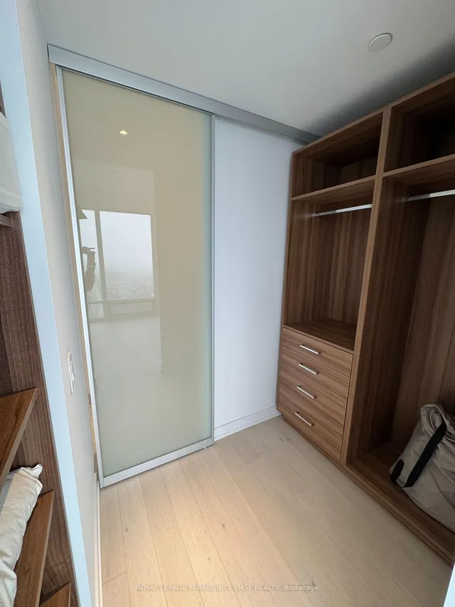 Additional image 16 of 488 University Ave Unit 4511