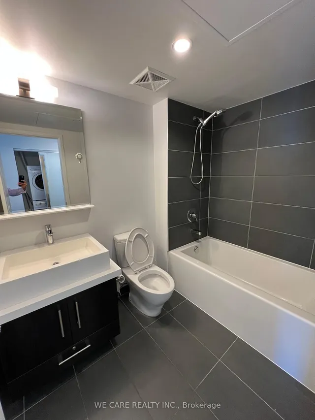 Additional image 6 of 65 St Mary St Unit 3008