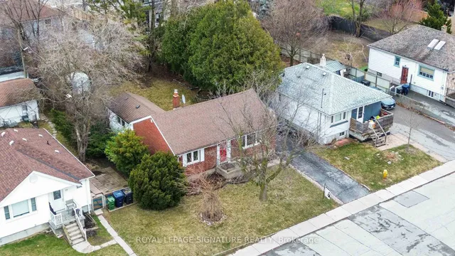 Additional image 38 of 75 Westbourne Ave