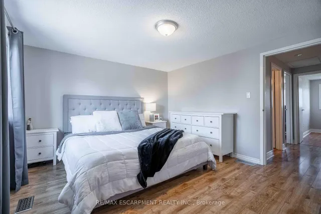 Additional image 12 of 1396 Upper Ottawa St Unit 33