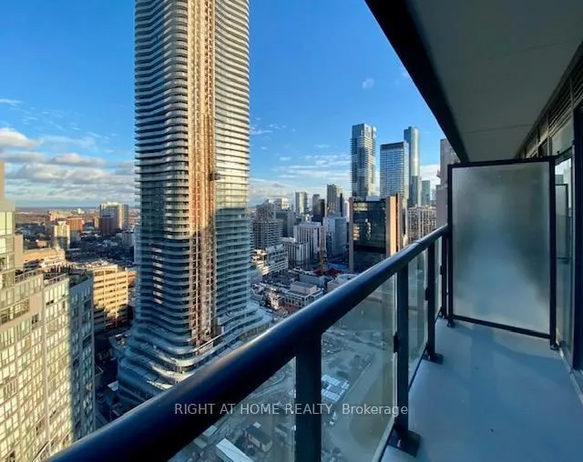 Additional image 2 of 955 Bay St Unit 2702