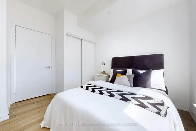 Additional image 31 of 1195 The Queensway N/A Unit 908