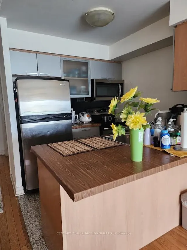 Additional image 5 of 16 Harrison Garden Blvd Unit LPH12