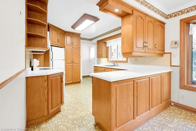 Additional image 21 of 463 Evergreen Ave